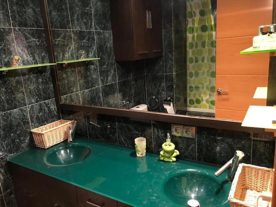 Cozy For 7 People - Port Aventura Apartment *