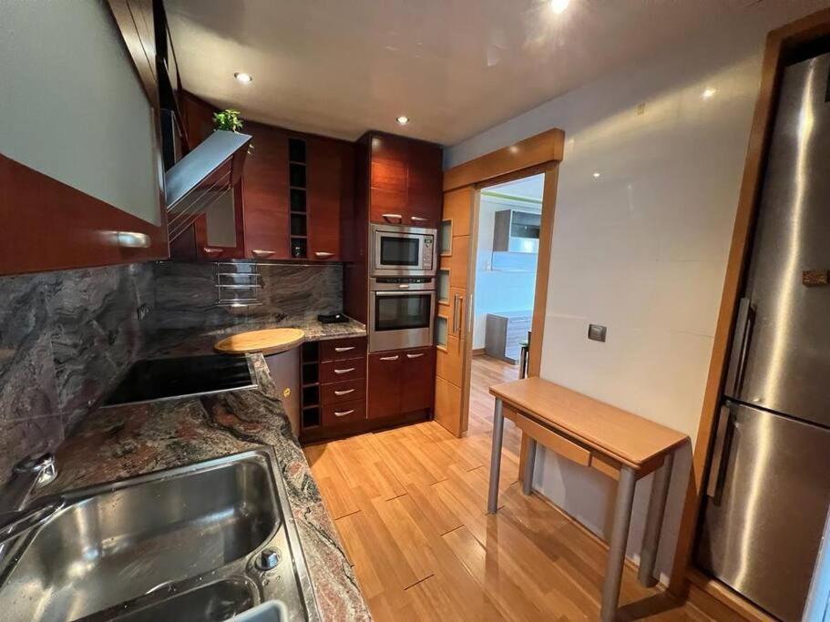 Cozy For 7 People - Port Aventura Apartment *
